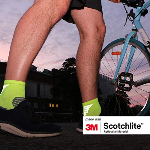 Salzmann 3M Calcetines Deportivos Reflectantes de Alta Visibilidad - Hecho con 3M Scotchlite - 2 Pares