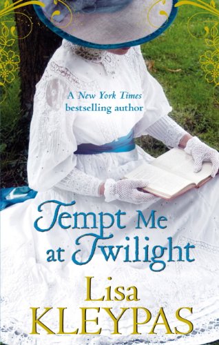 Tempt Me at Twilight: The Perfect Moonlit Love Affair (The Hathaways Book 3) (English Edition)