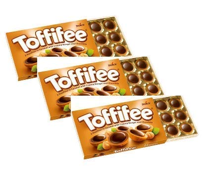 Storck Toffifee bombones enteros de avellana cubiertos de caramelo con crema de avellanas y chocolate | Avellanas bañadas en chocolate 3 paquetes x 125 g