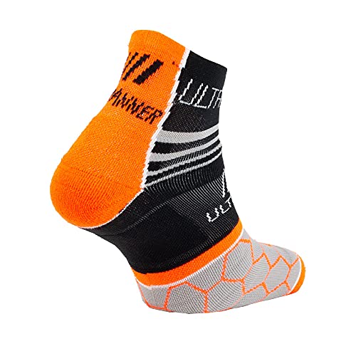 ULTRANNER - ATHOS | Calcetines para Trail Running Hombre y Mujer - Calcetines Coolmax Antiampollas Semi-Compresivos - Calcetines con Resistencia para Mayor Durabilidad - Color Naranja Talla 37 a 39