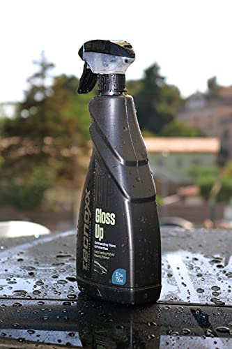 Tecnoxx – Gloss Up Abrillantador y Protector de carrocería y Pintura Exterior para Coches Motos quads y Bicicletas 750 mL con pulverizador Envase Grande FormatoXL