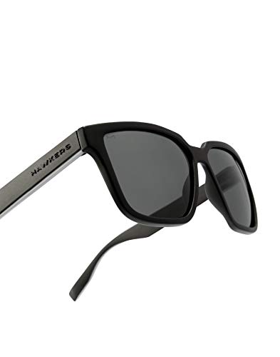 HAWKERS · Gafas de sol MOTION Polarized para hombre y mujer · POLARIZED BLACK